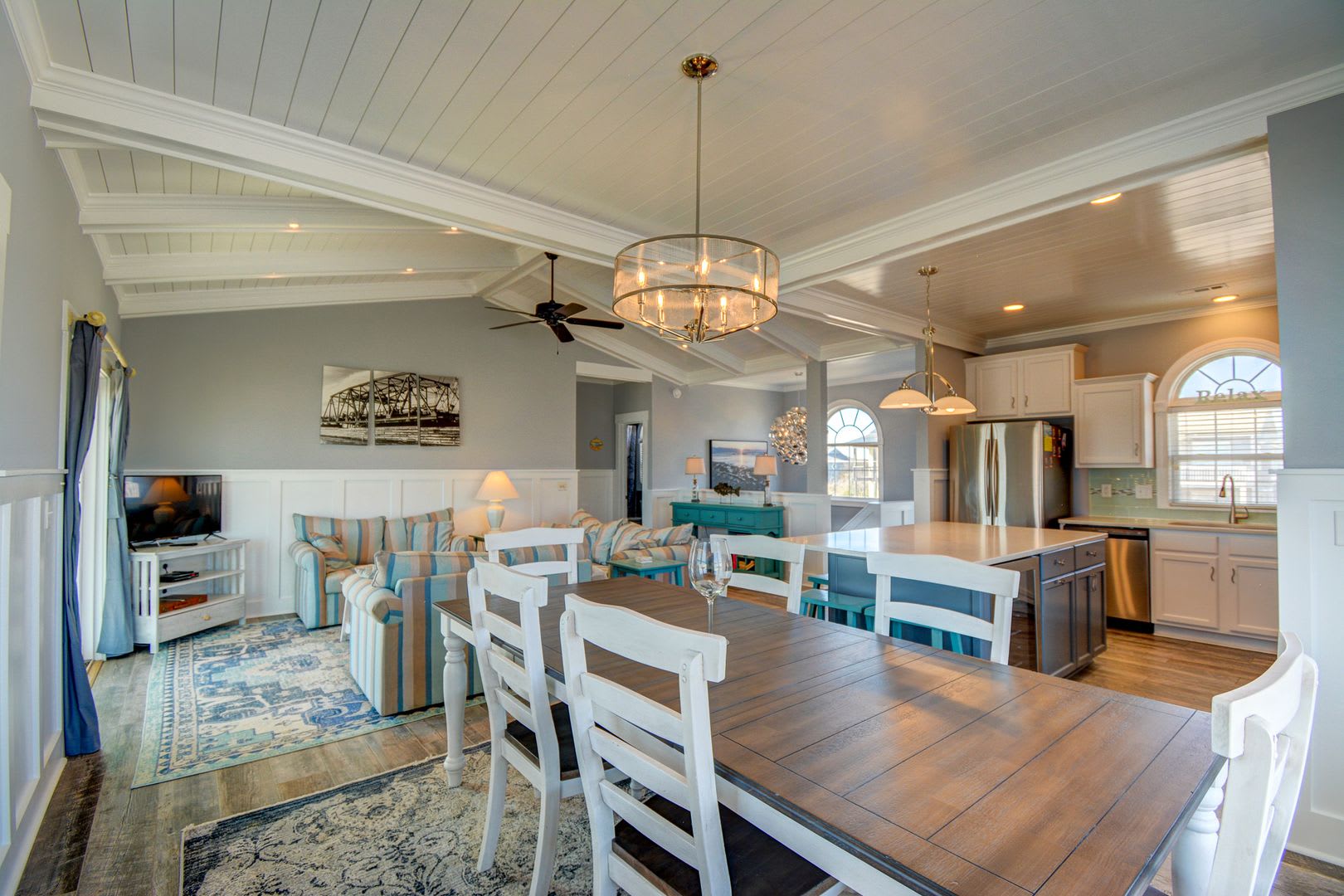 Oceanfront- Pet Friendly- Fully Furnished- Off Season Rental November 1st, 2026-March 31st, 2027 – photo 4