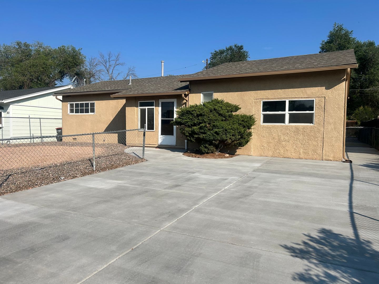 COMING SOON.....Charming 4 Bed 2 Bath home in Security/ Widefield – photo 3