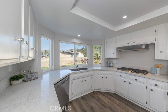 980 South Loyola Drive – photo 5