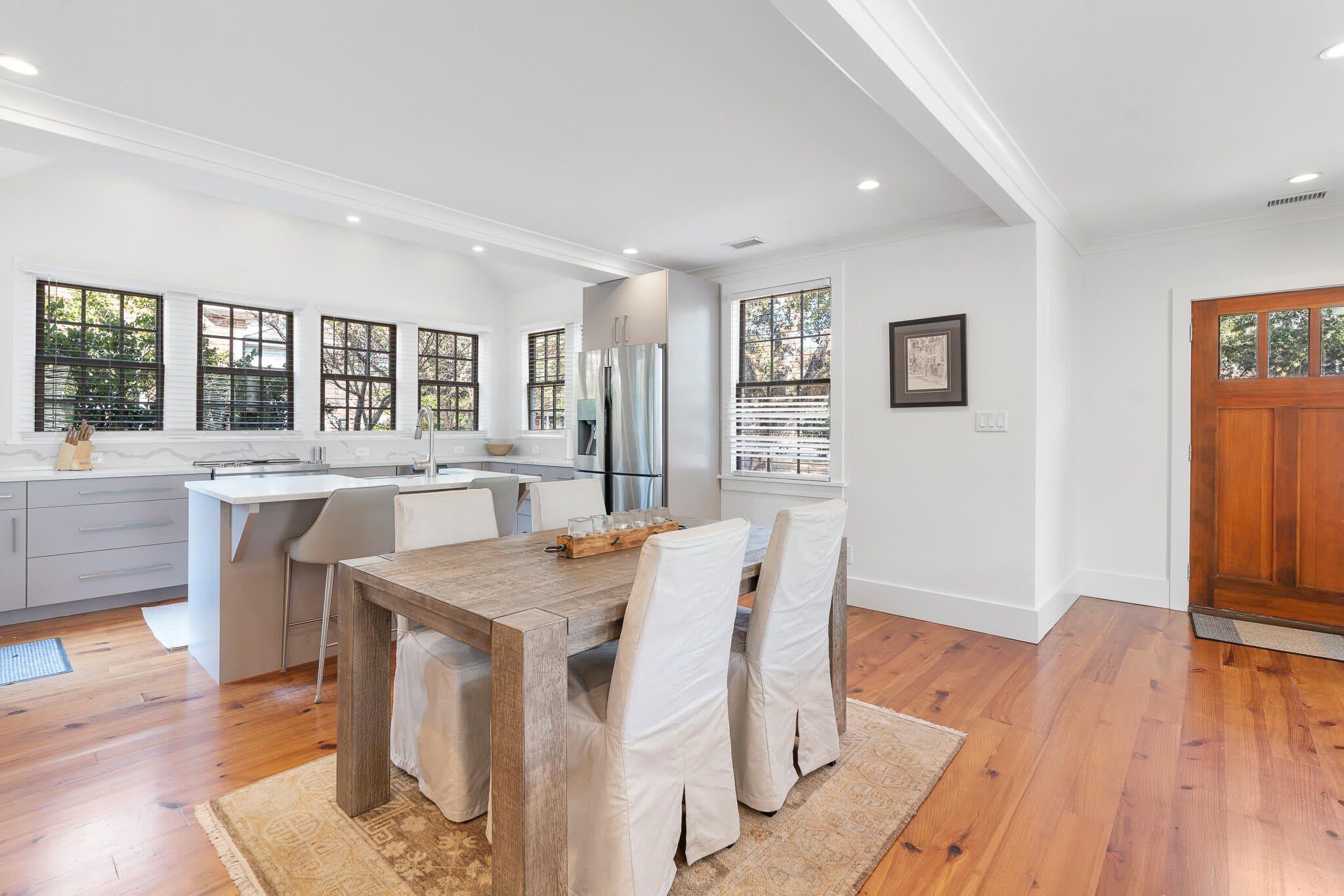 59 Beverly Road – photo 2