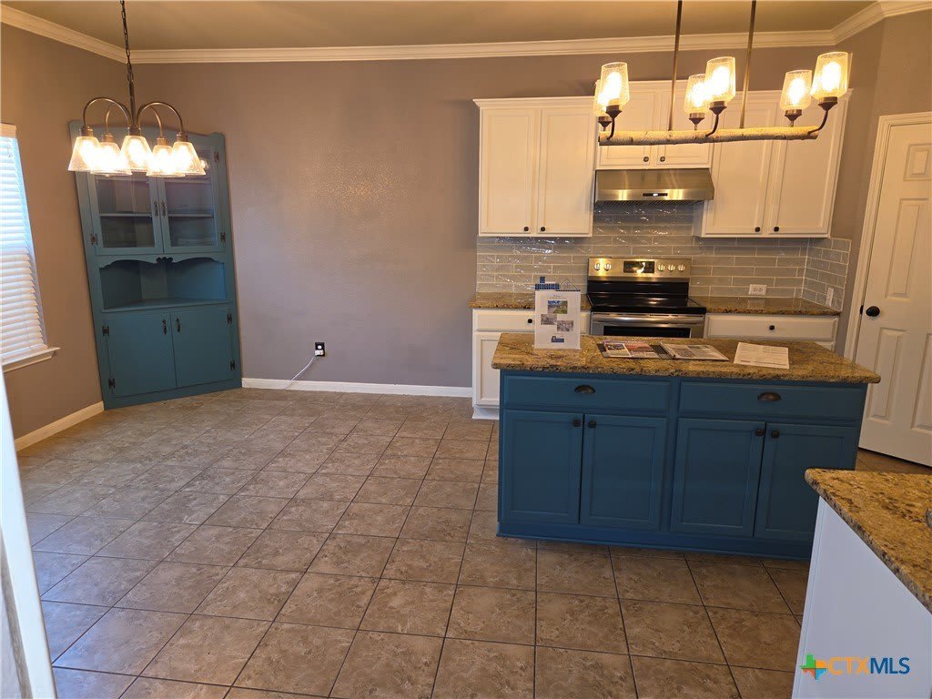 6138 Fair Hill Drive – photo 4