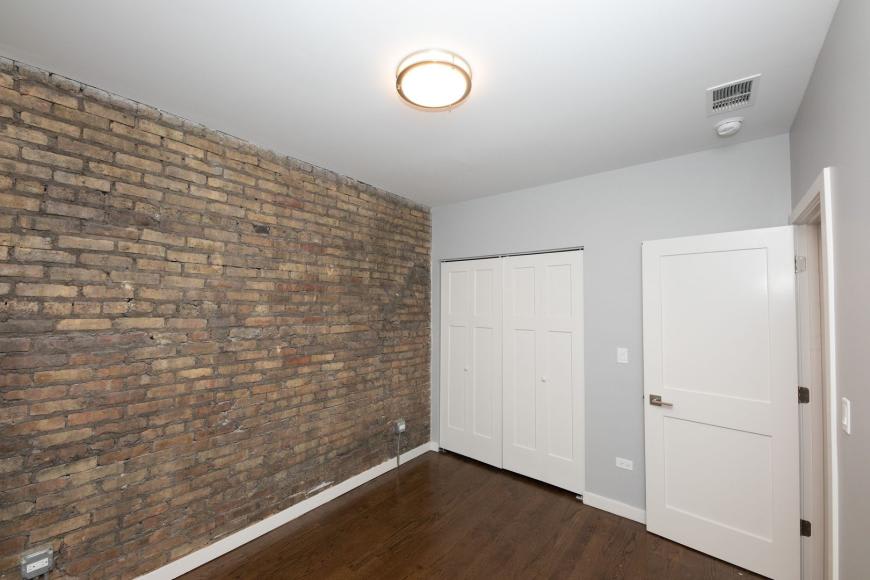 862-2A West Barry Ave. – photo 5