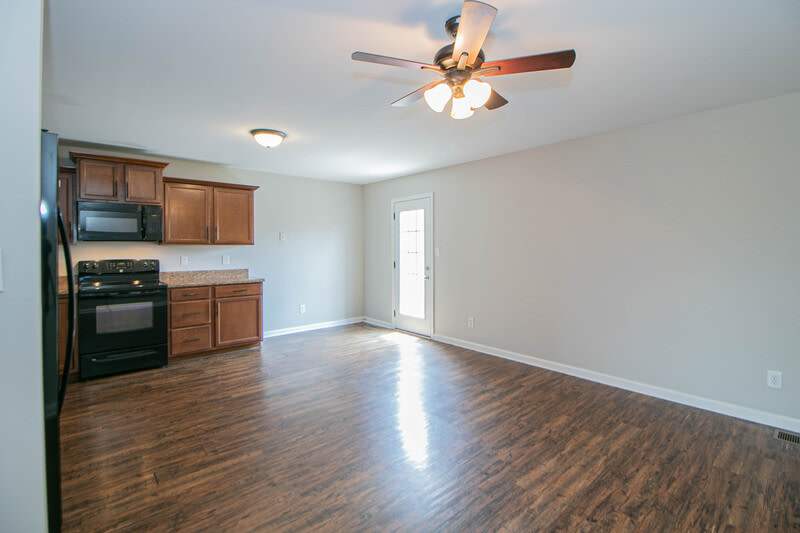 1716-D Thistlewood Dr – photo 2