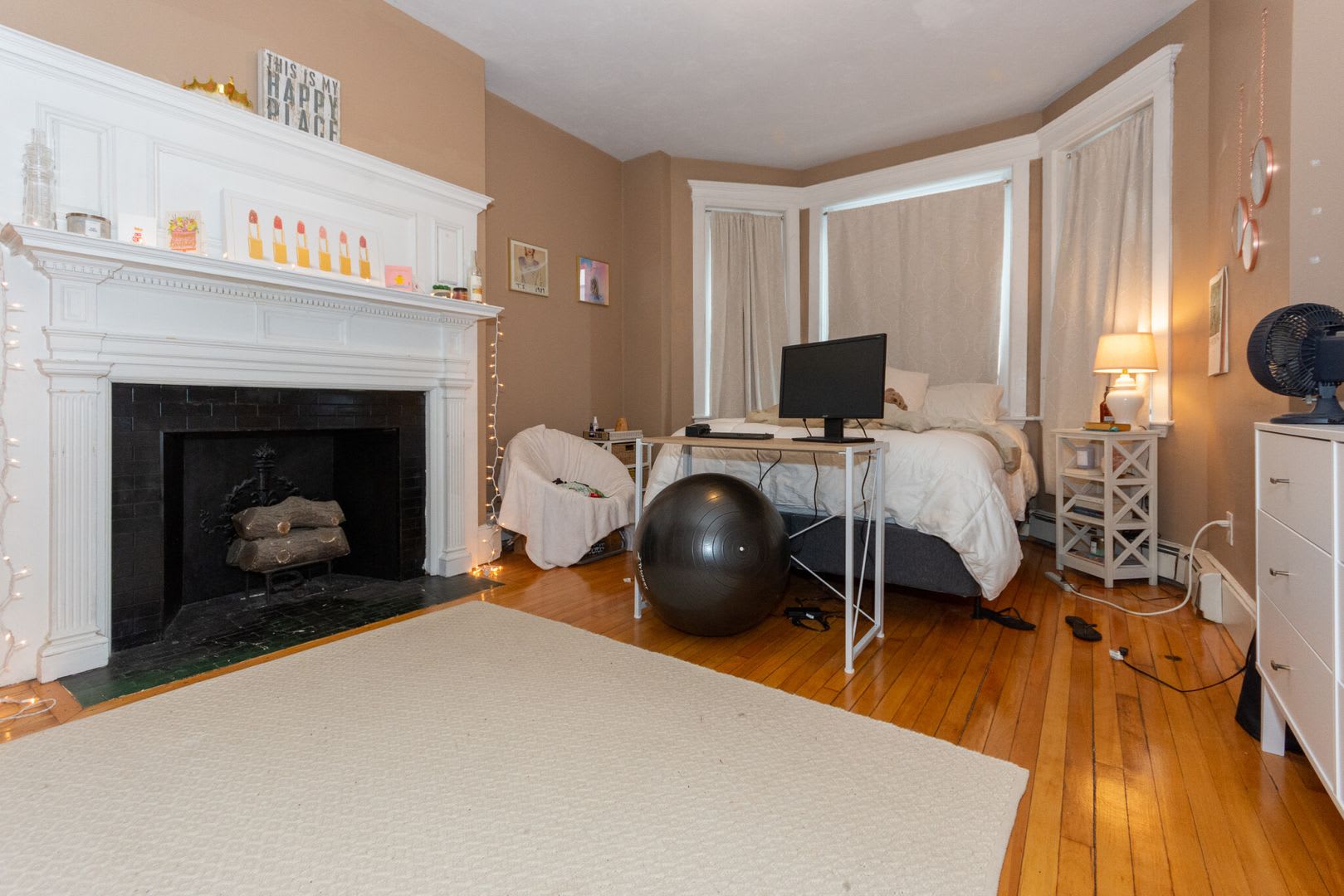 1 Glenville Ave #6-8-4 – photo 2