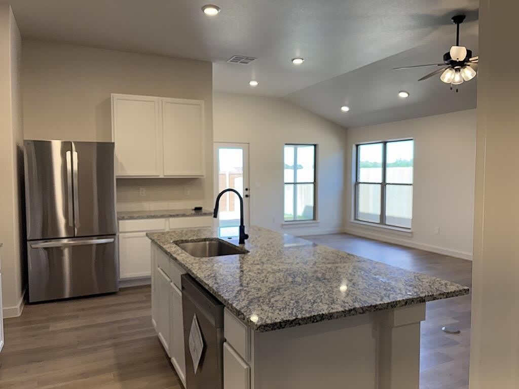 6237 Poppy Dr – photo 5