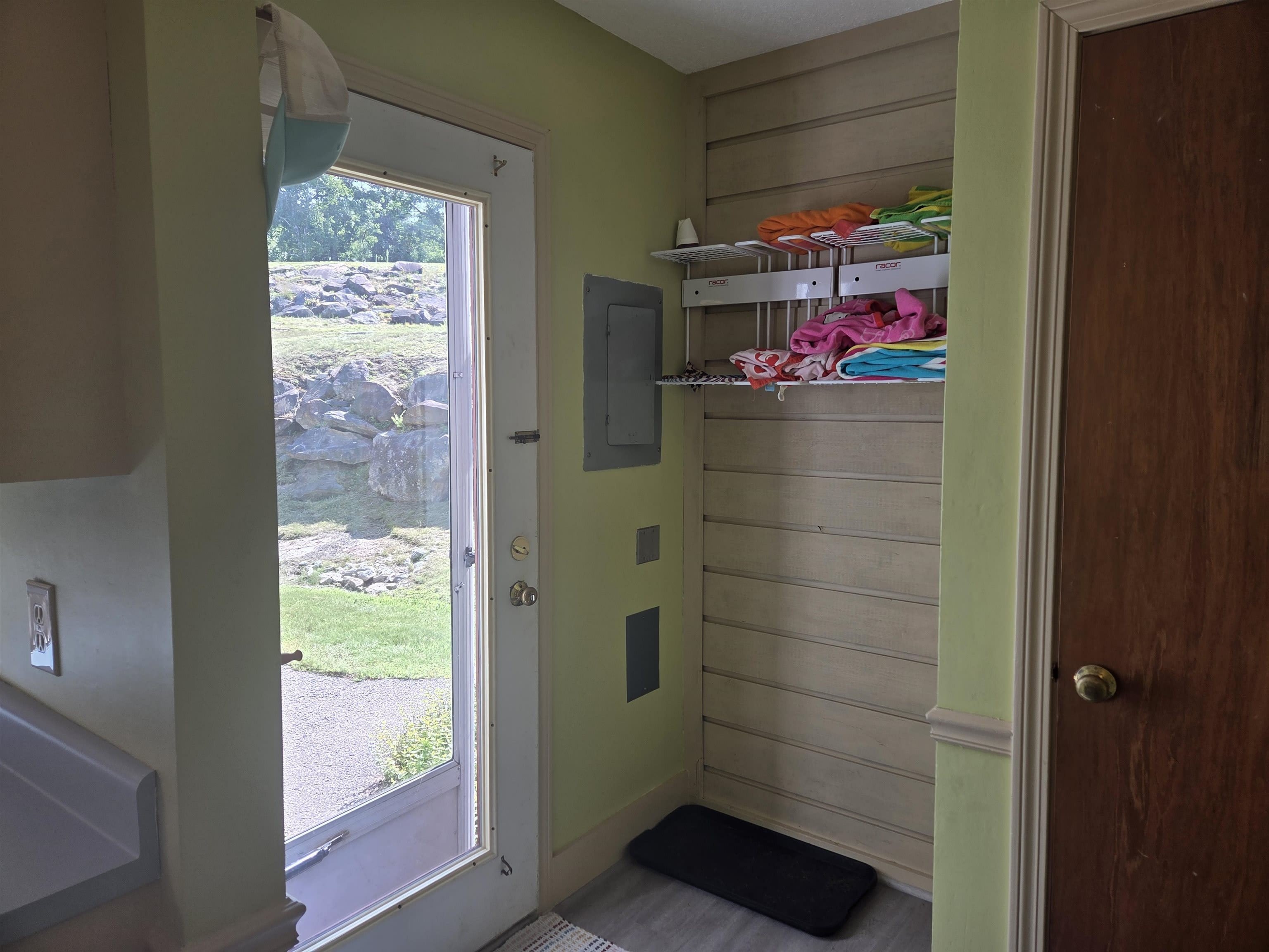 106 Mountain River E Road – photo 2