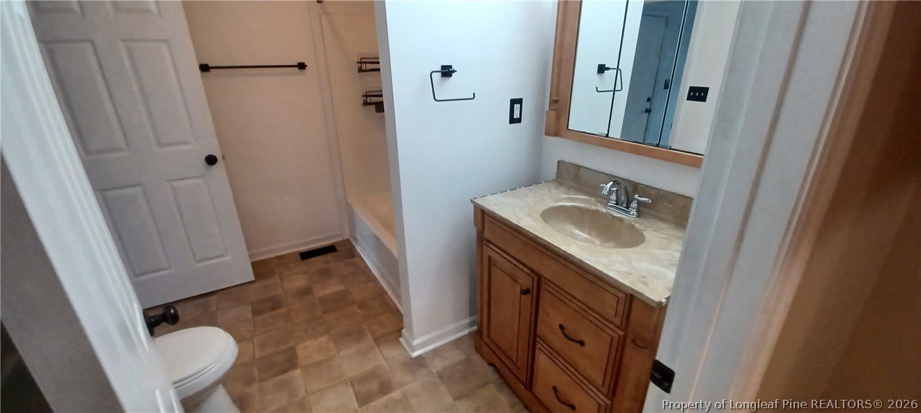 211 Sheffield Court – photo 5