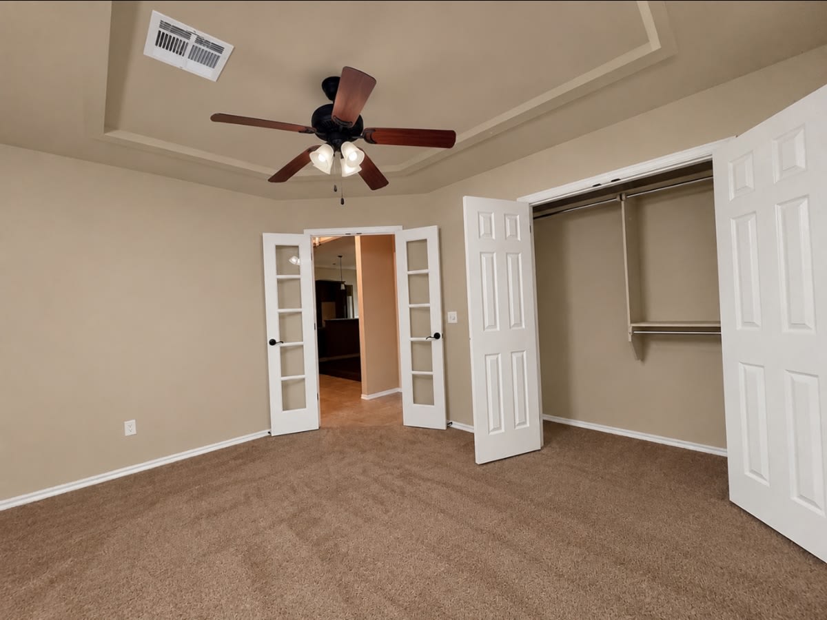 10605 Northwest 17th Street – photo 3