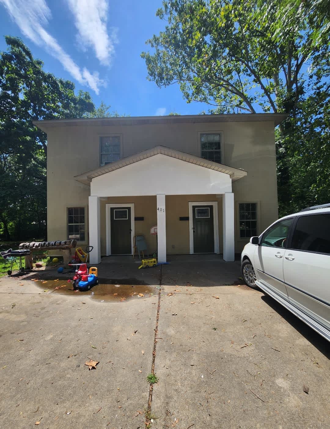 401 Lane Street – photo 1