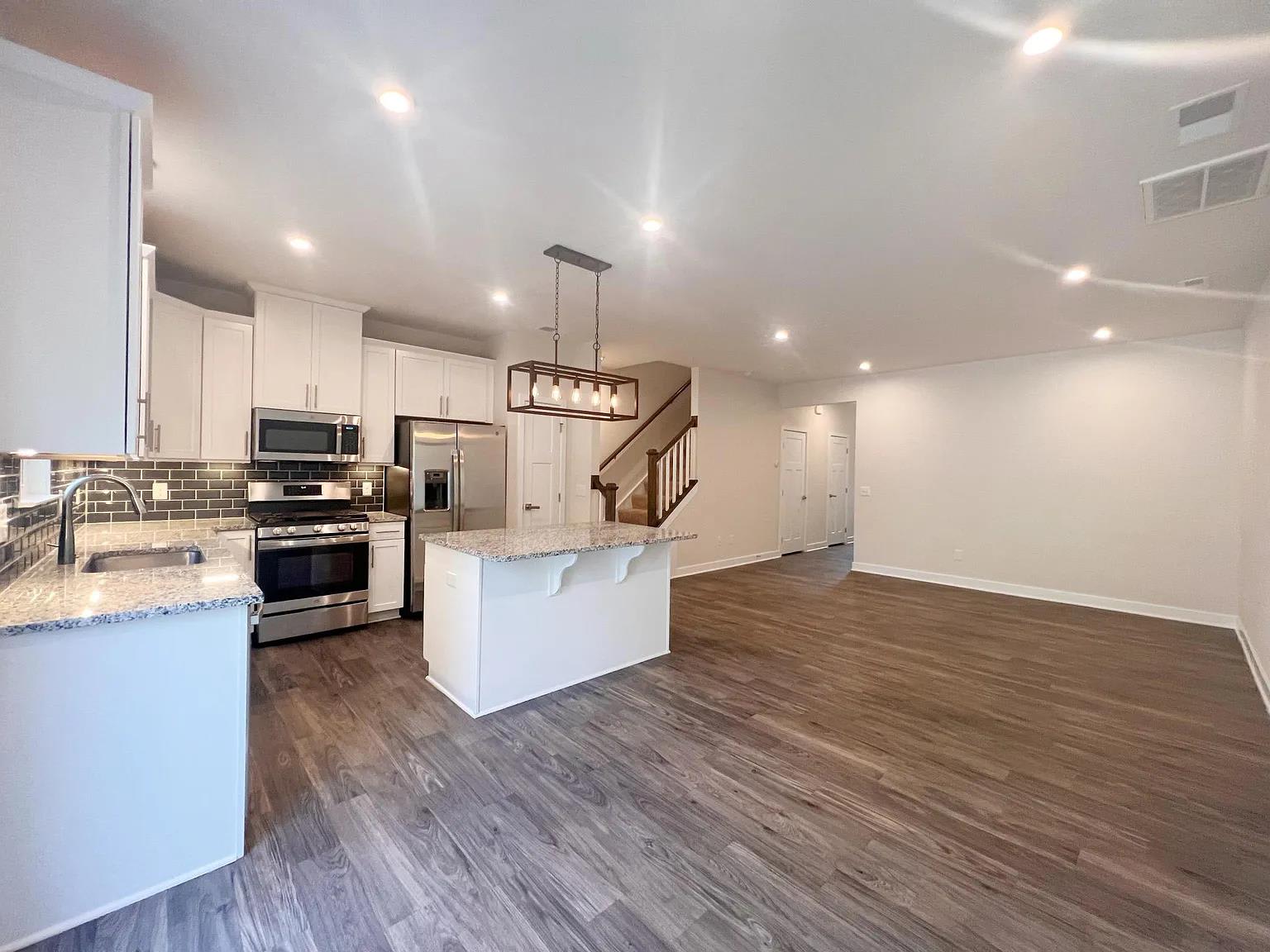131 Lilywood Court 1 – photo 4