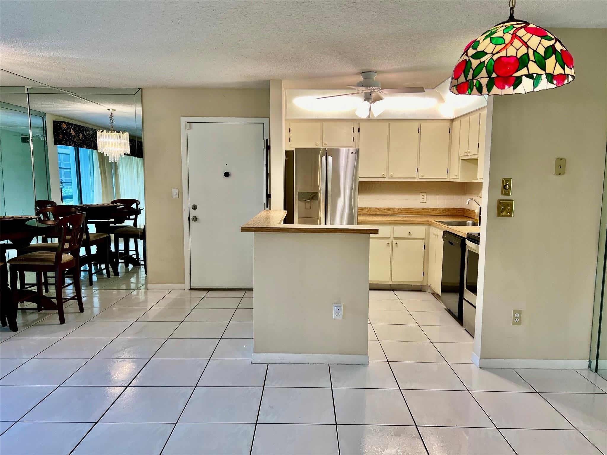 9718 S BELFORT Circle – photo 3