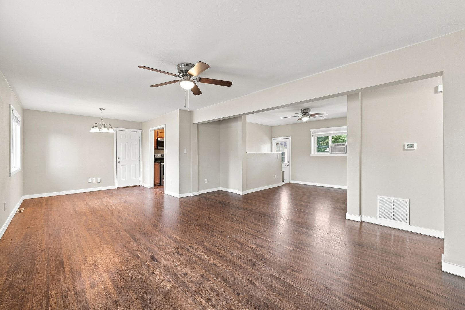 Updated 4bed 3bath with huge yard and garage + carport! – photo 5