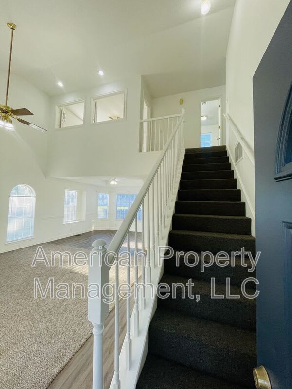 5311 E 95th St – photo 4