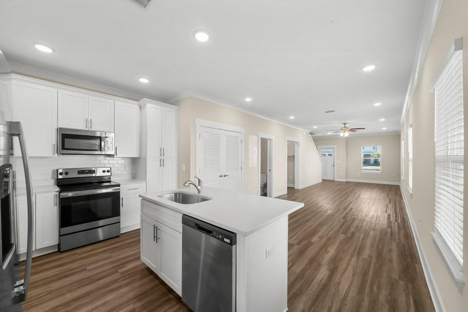 Sand Palm Rd N 356 – photo 2