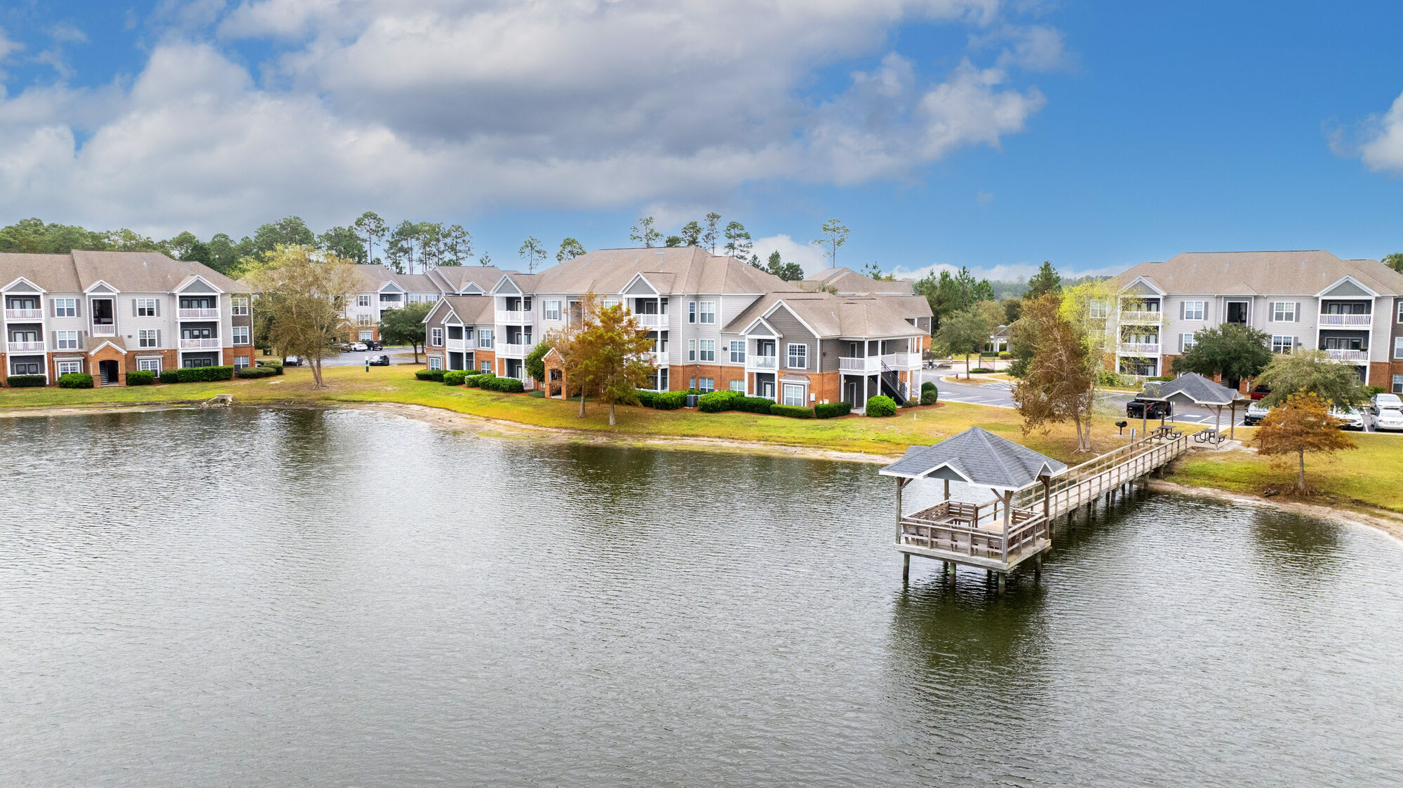 Odyssey Lake Apartments – photo 5