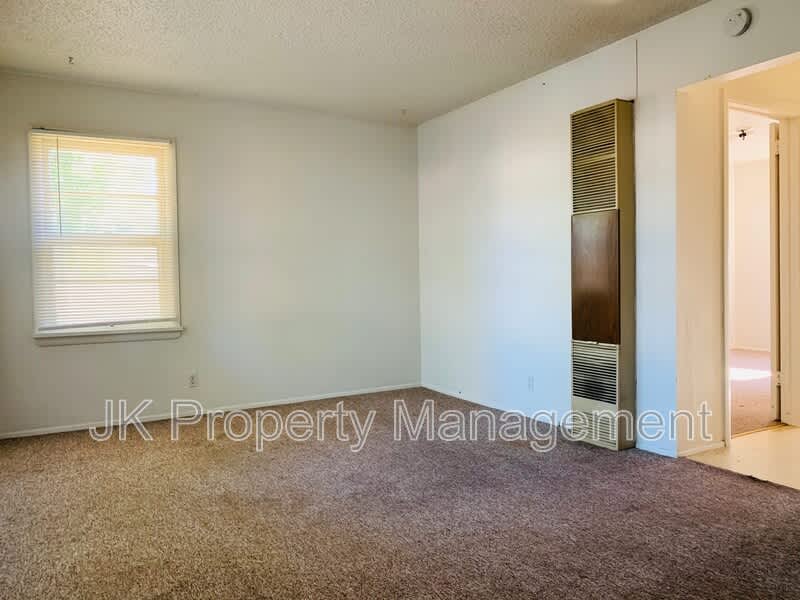 421 14th Street N – photo 2