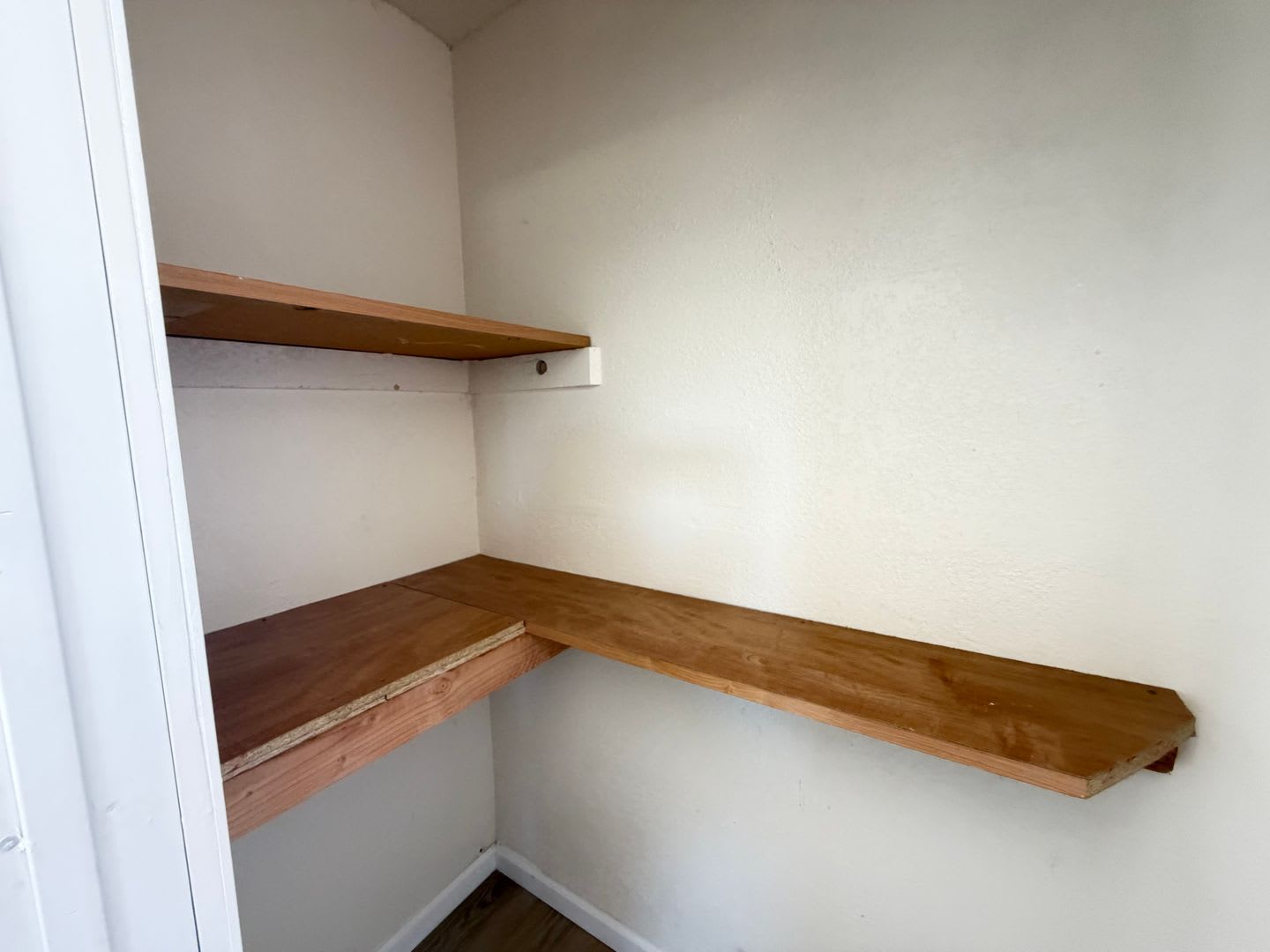 2 Bedroom With Outside Shed And Carport – photo 4