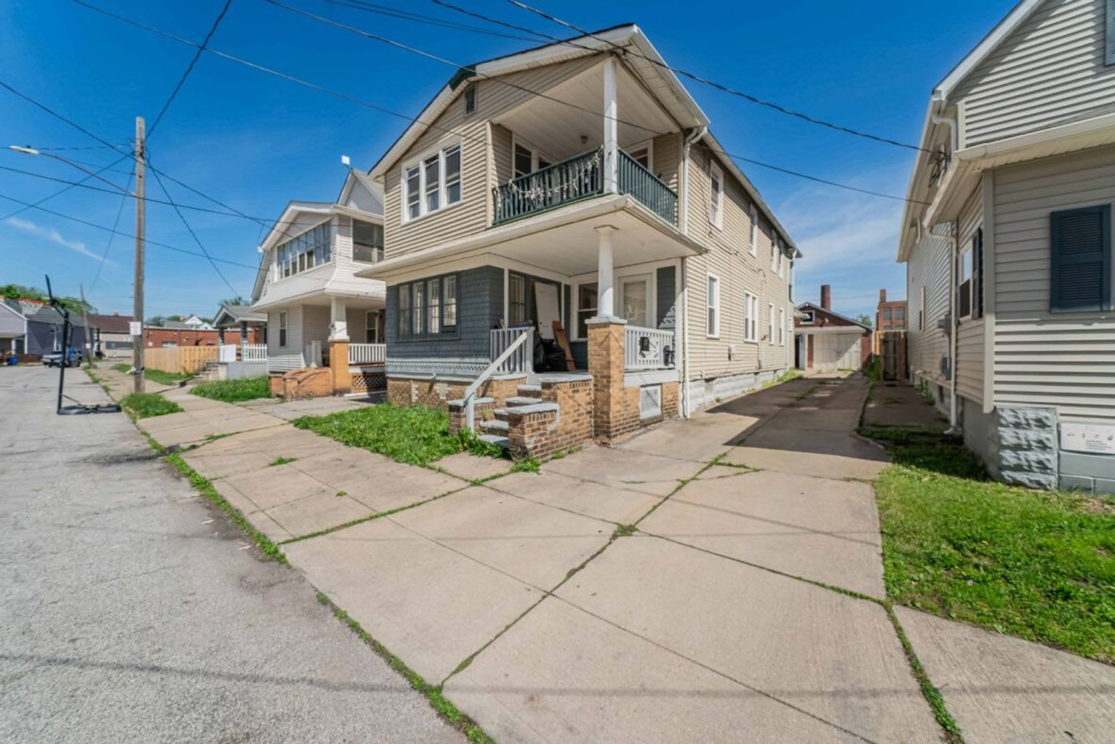 3402 Roehl Ave – photo 1