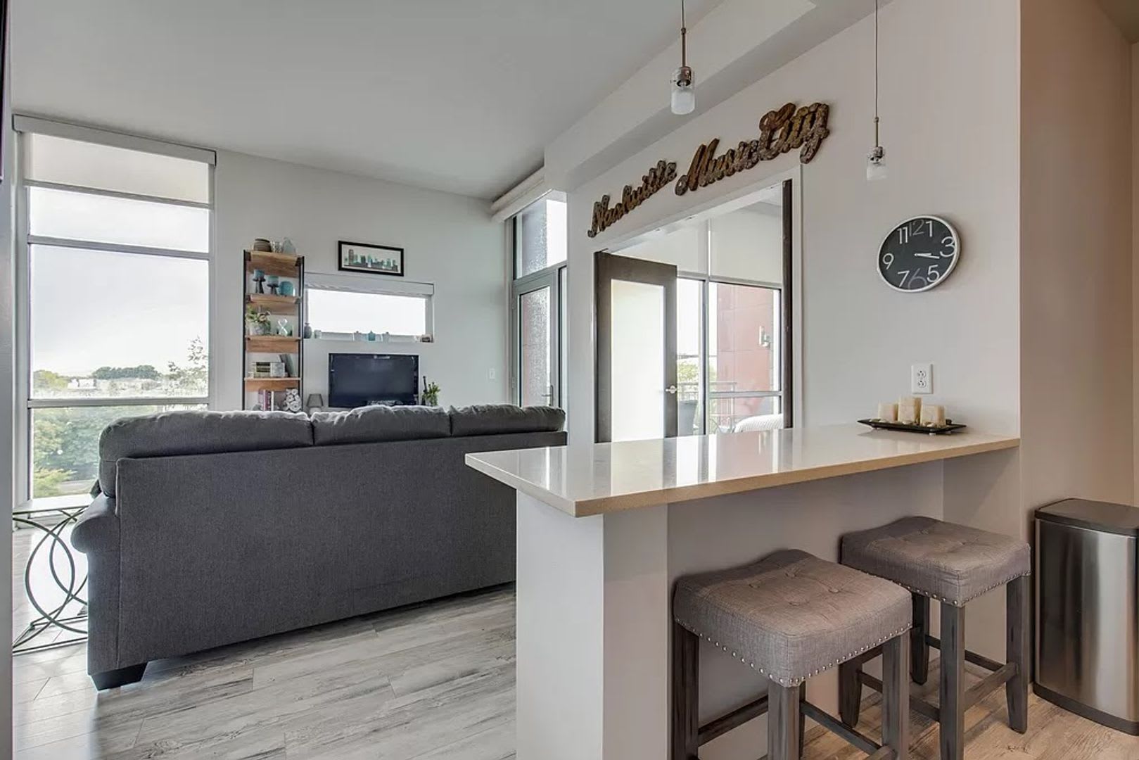 1 Bed/1 Bath Condo at 5th and Main, Assigned Parking, Washer/Dryer/Covered Balcony – photo 4