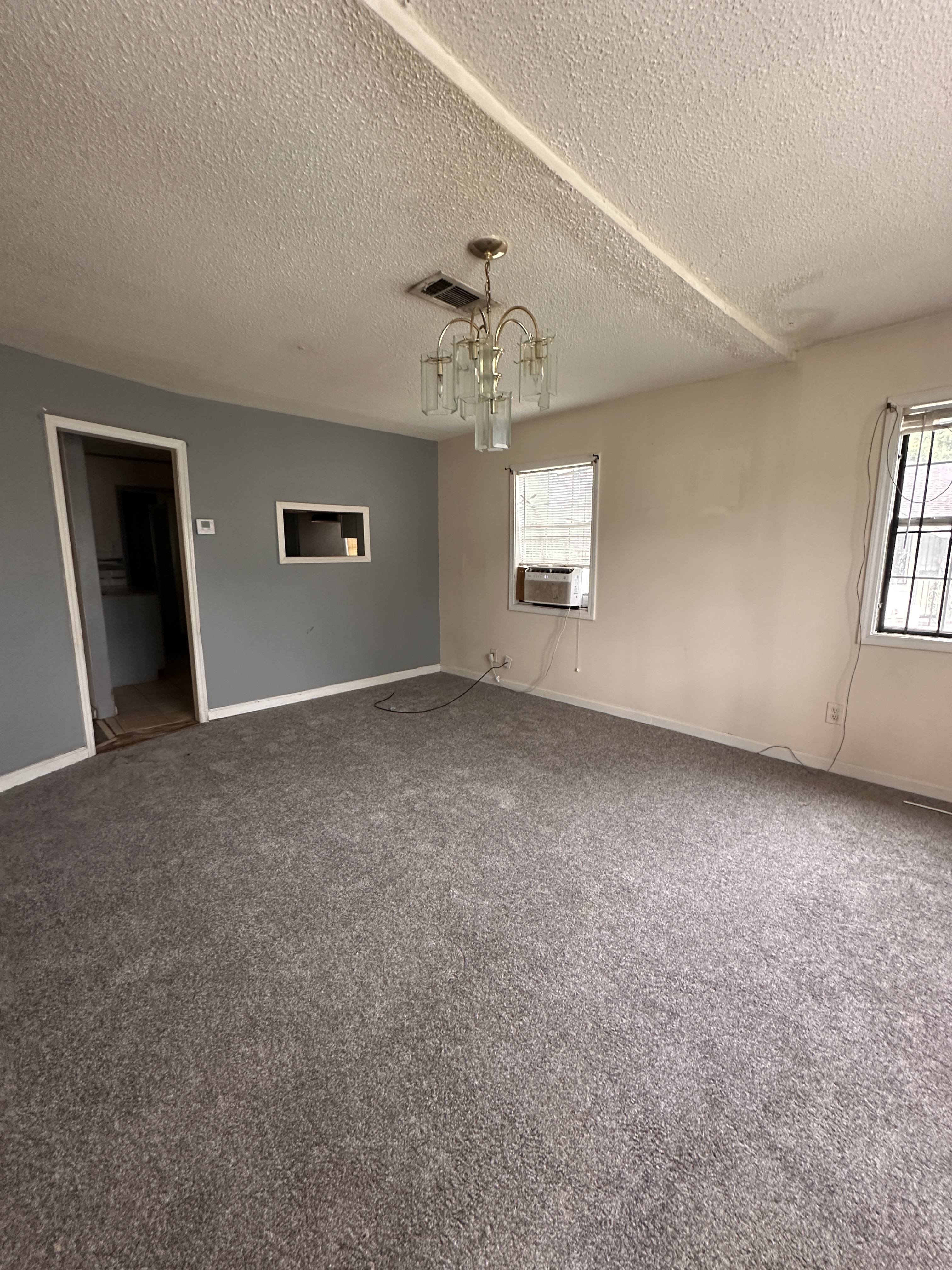2612 Rutland St – photo 3