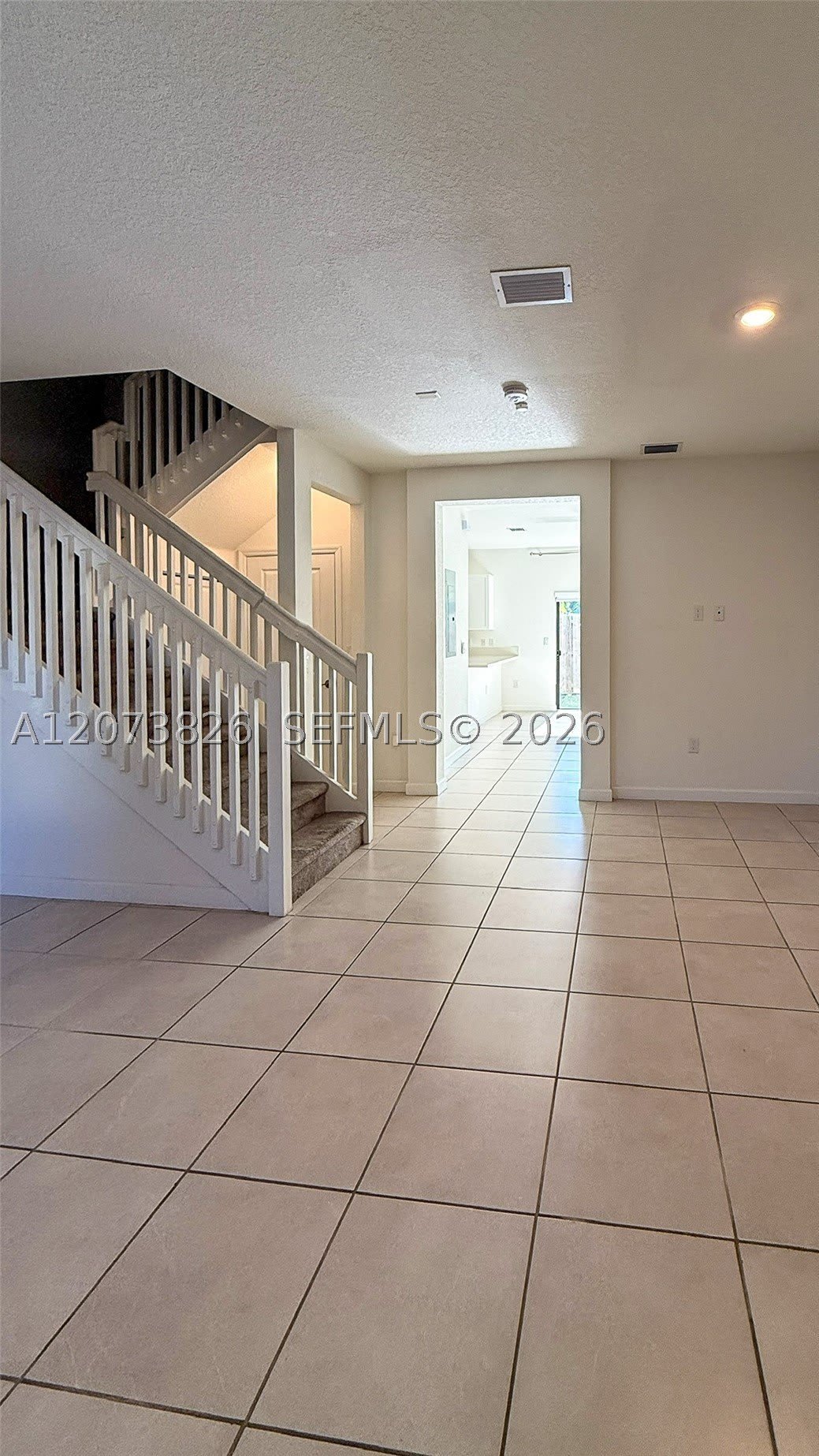 20800 NE 5th Ct – photo 2