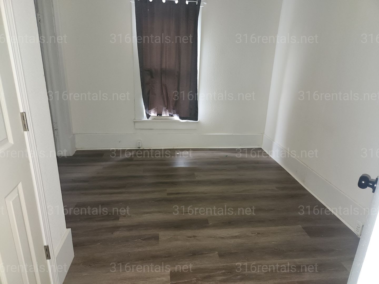 $1095- 3 bedroom / 2 bathroom – photo 5