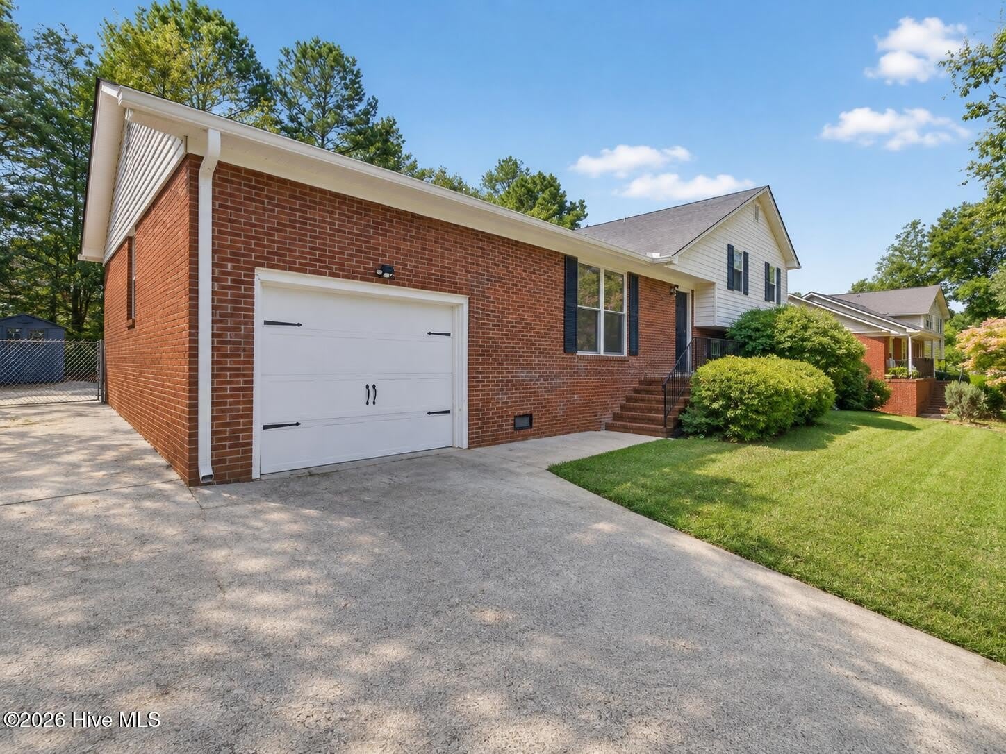2712 Fair Oak Court – photo 2