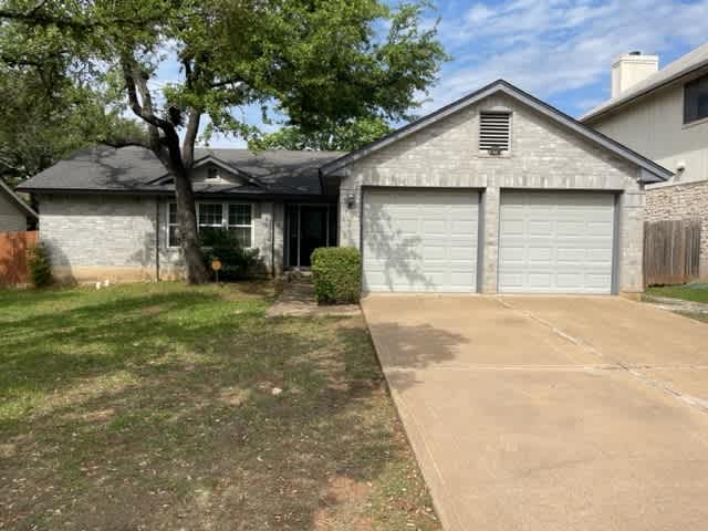 7102 Pine Bluffs Trl – photo 1