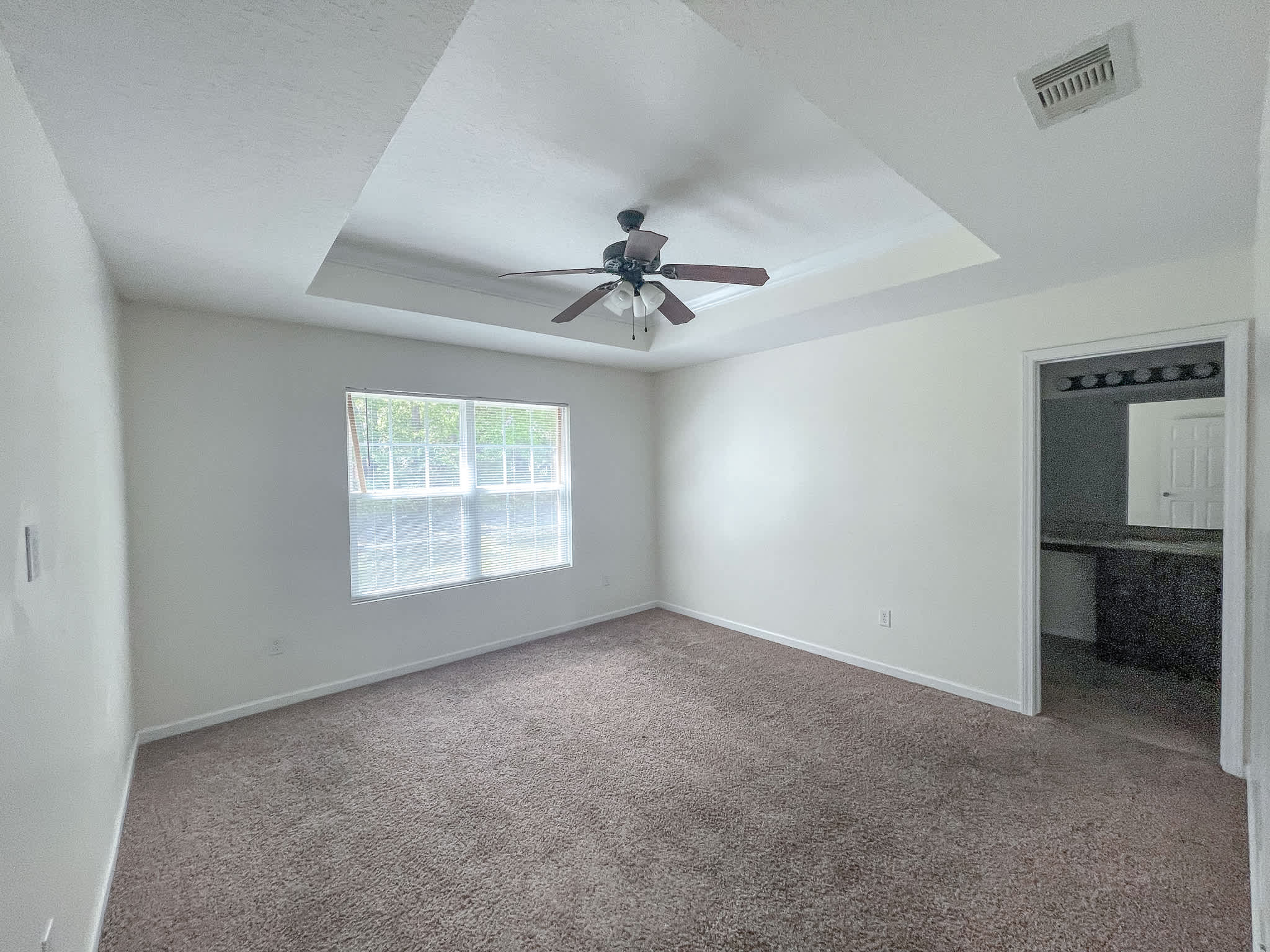 338 South Bridgeport Drive – photo 5