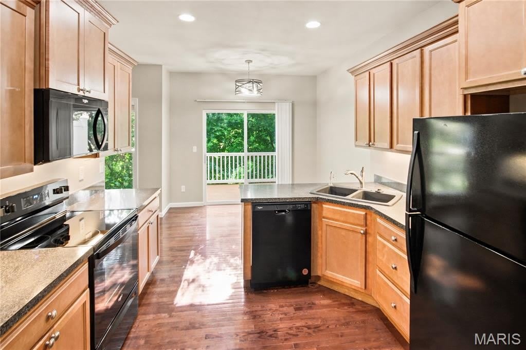 404 Willott Square Drive – photo 5