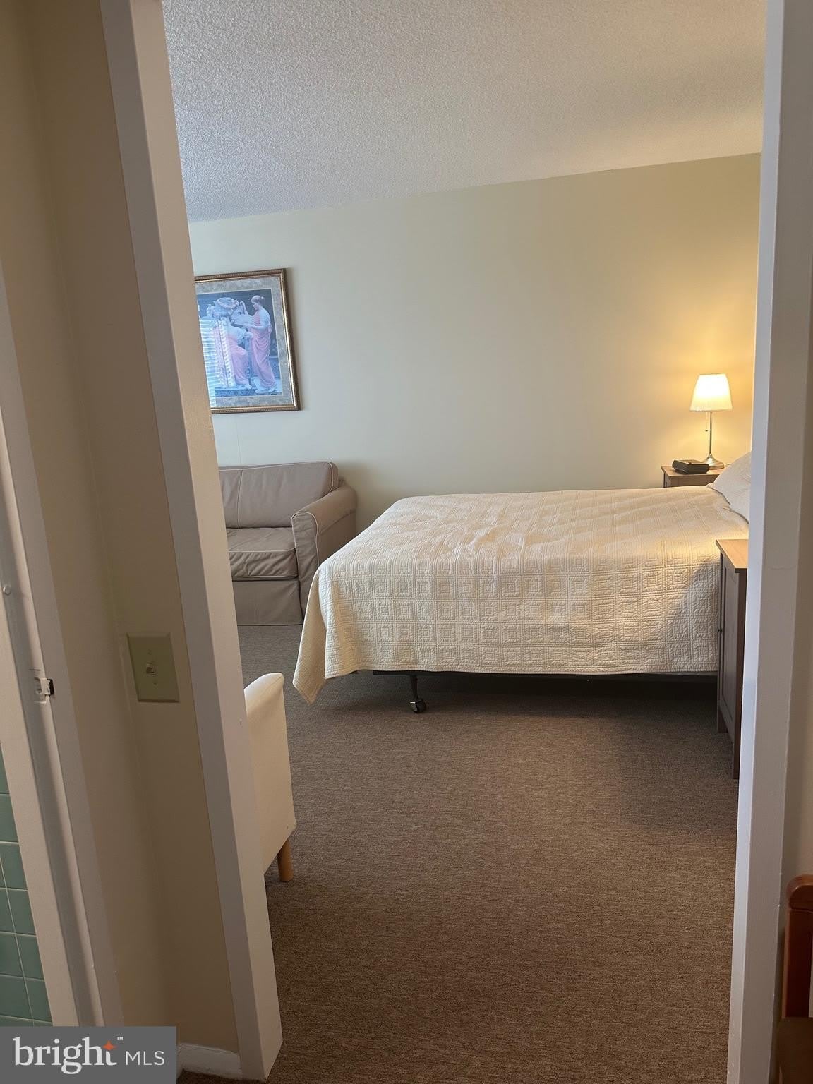 3939 ROLAND Avenue – photo 3