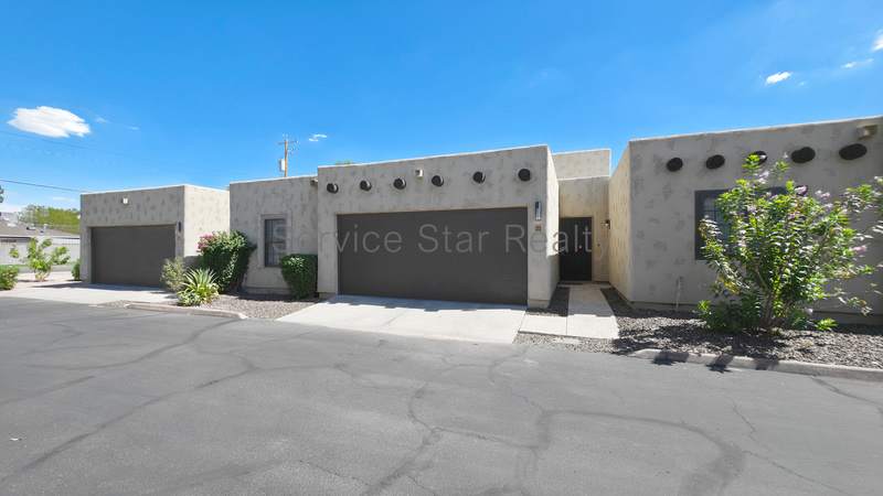 4226 N 22nd St – photo 1