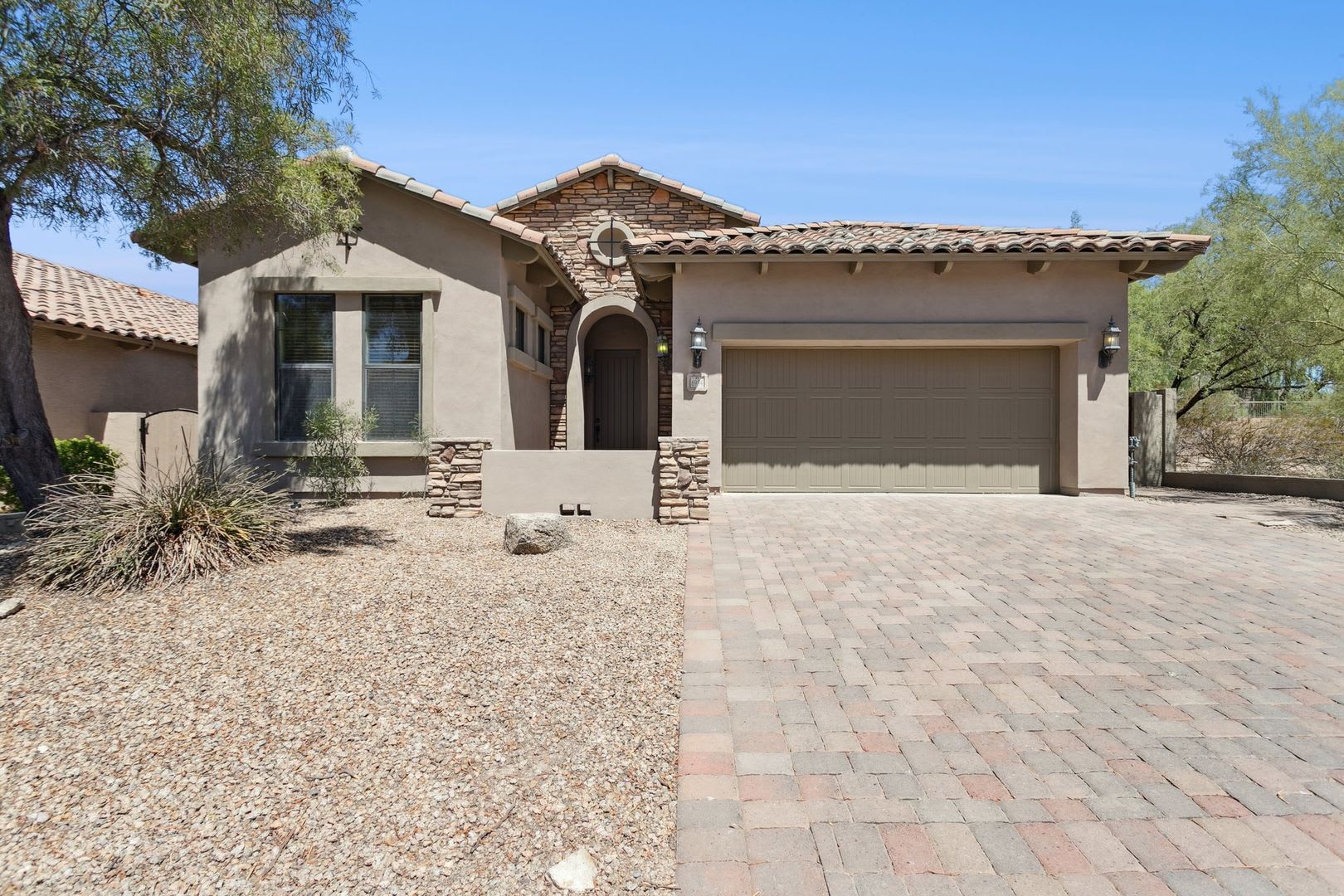 A Beautiful Las Sendas Home in a Gated Community – photo 1