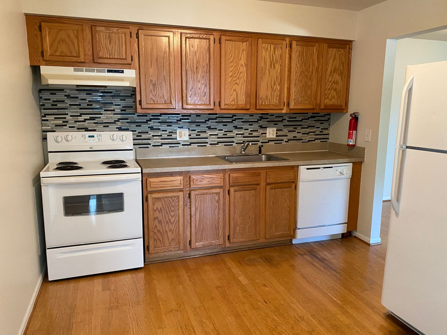 2 Bedroom Condo in Clinton Township – photo 5