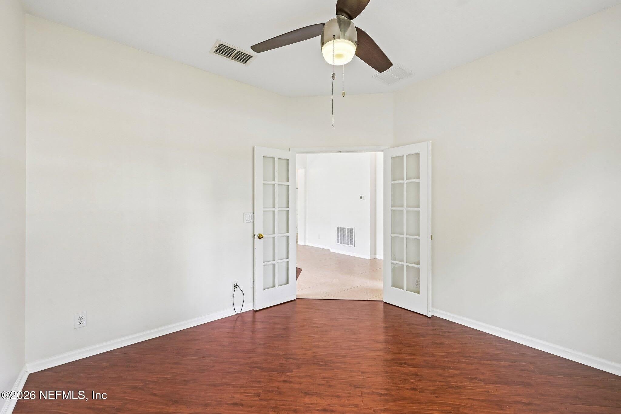 131 CORNWALL Drive – photo 4