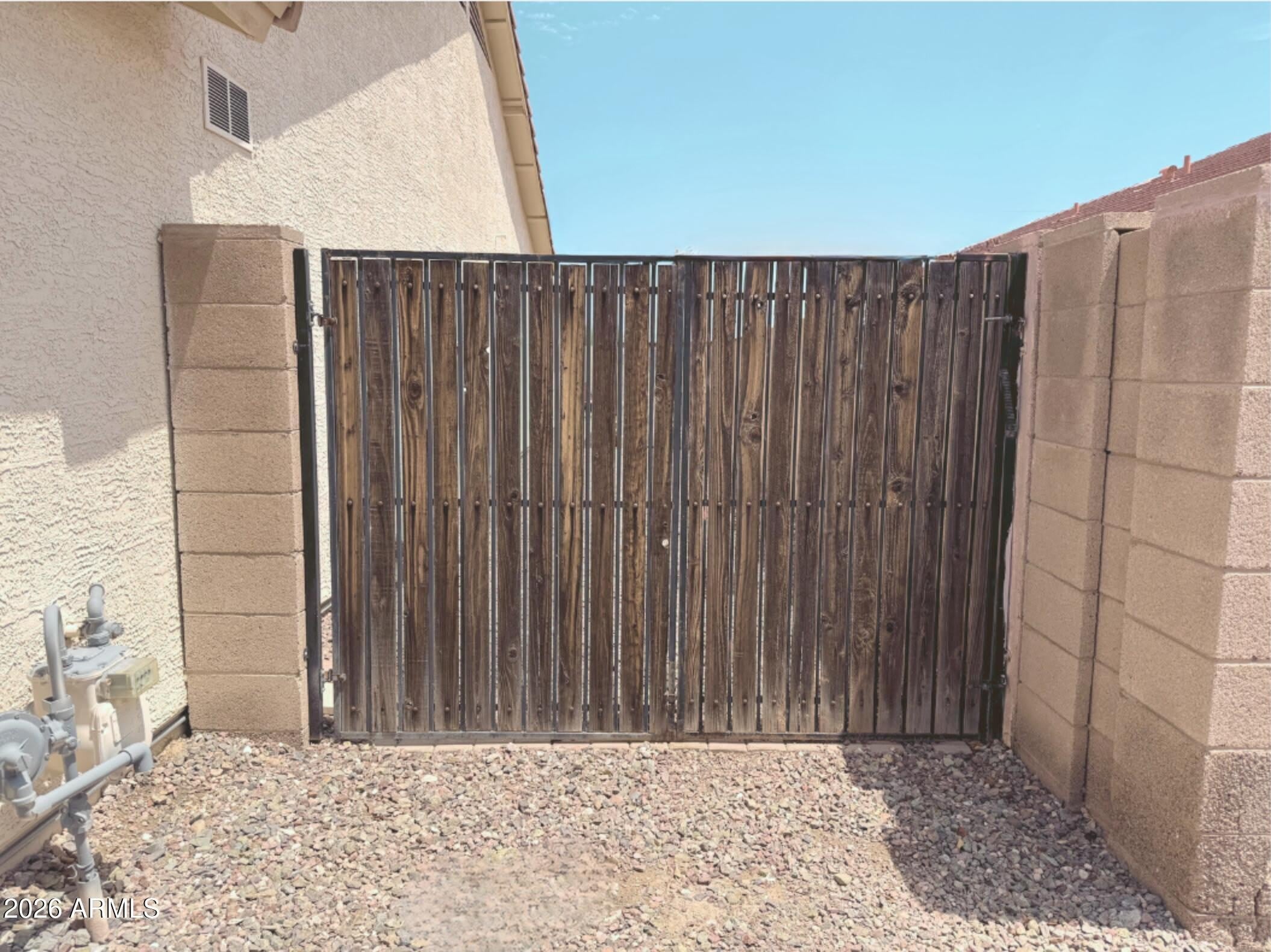 1475 S 171ST Lane – photo 2