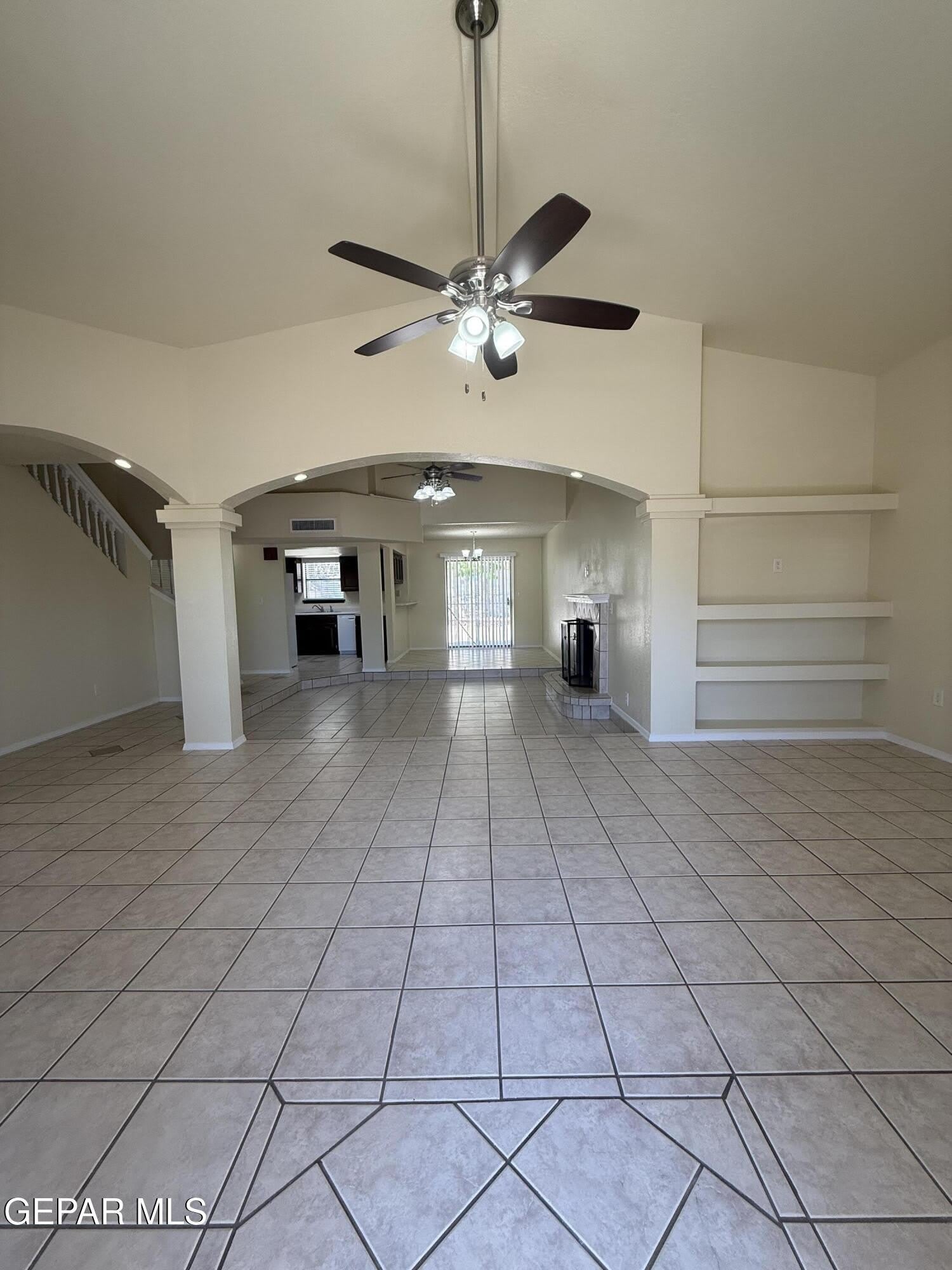 12000 IVORY GATE Way – photo 5