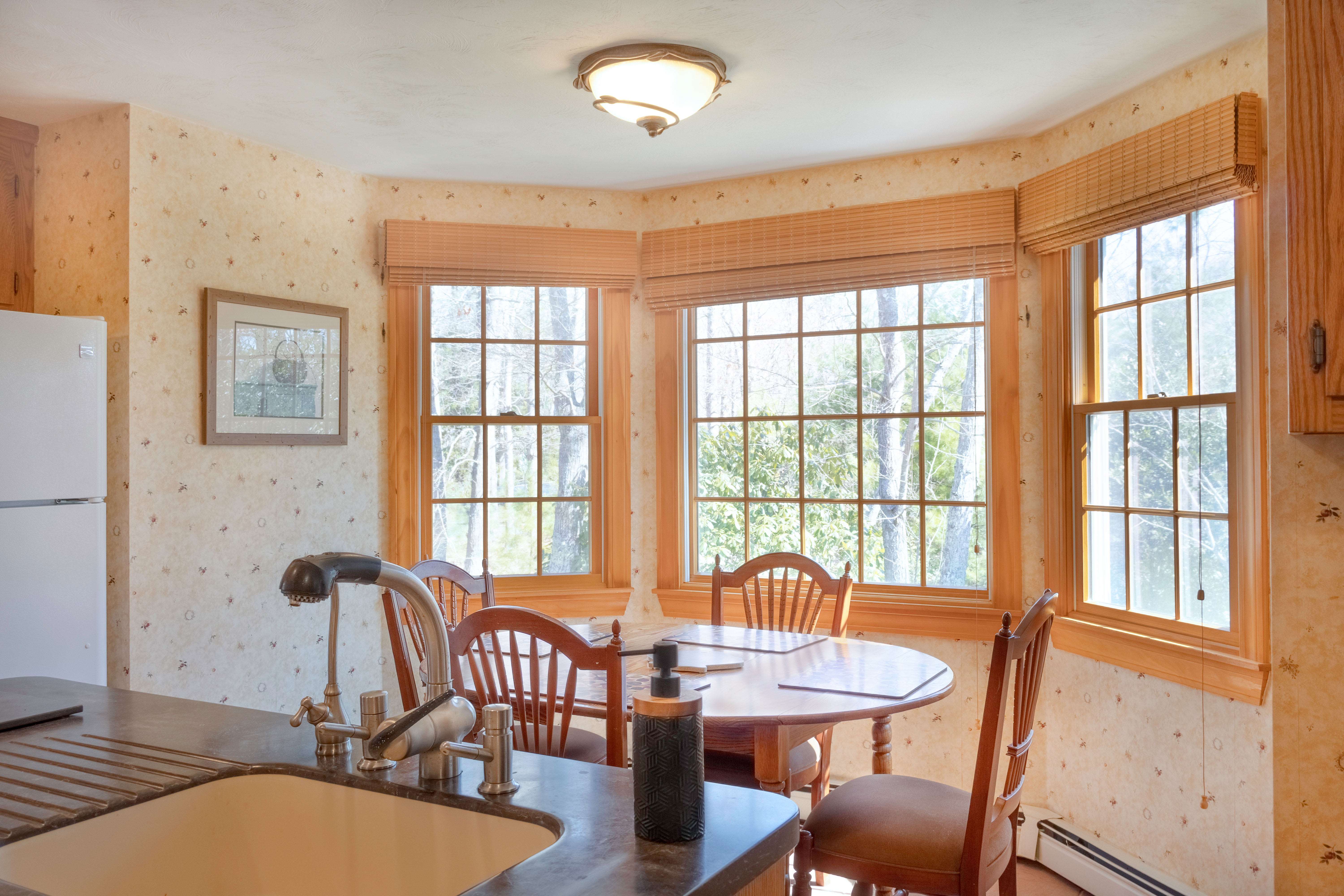 141 Harlow Rd – photo 3
