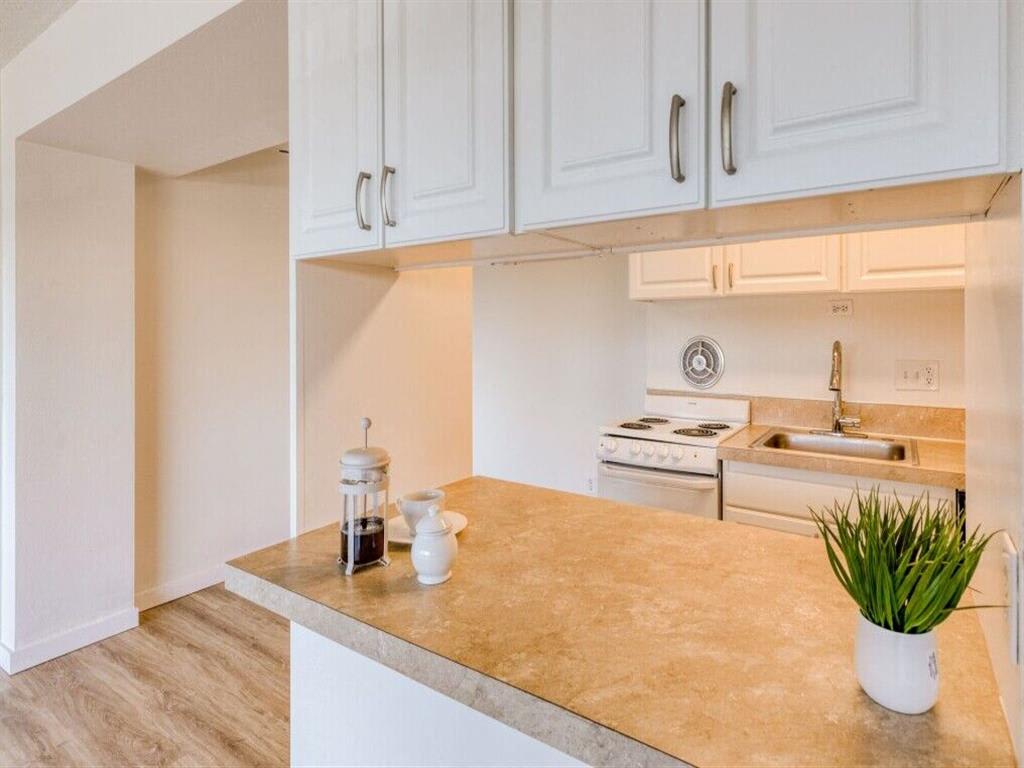 The Irvington Apartments – photo 4