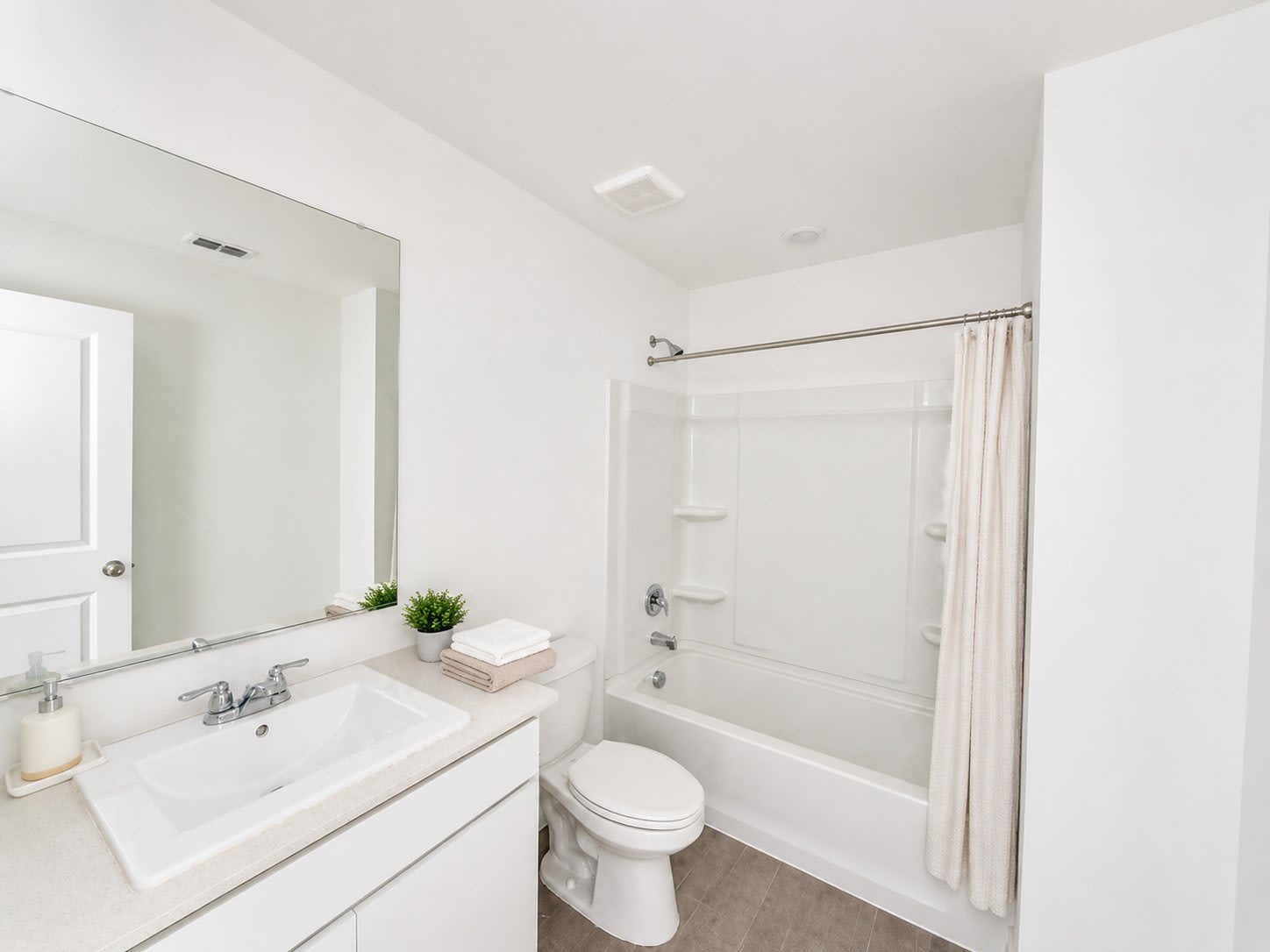 5308 Agalinis Street – photo 5