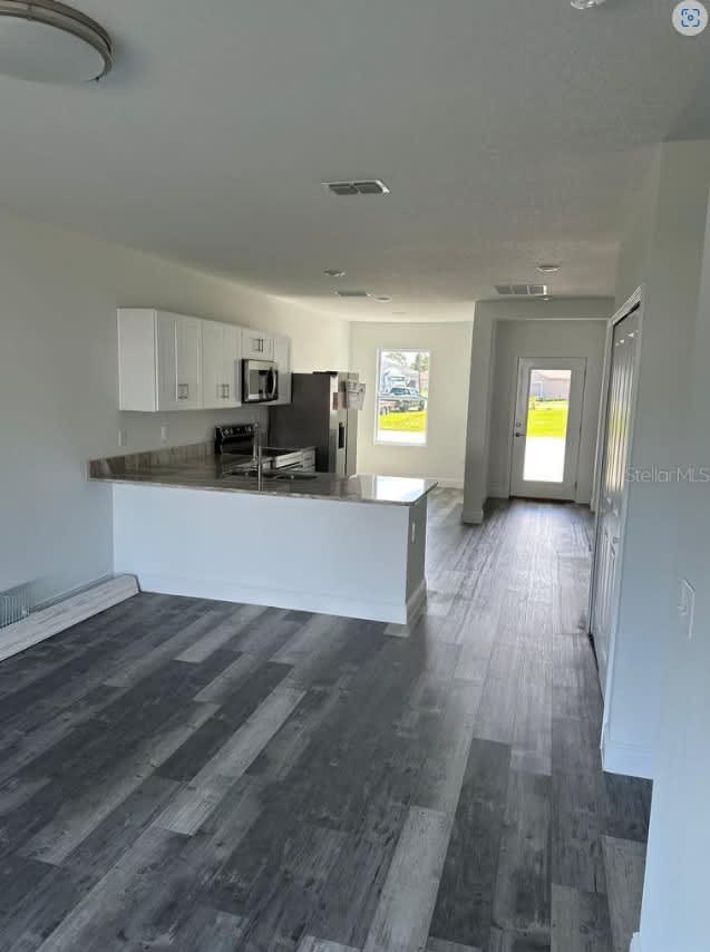 542 KILIMANJARO DR UNIT B – photo 4