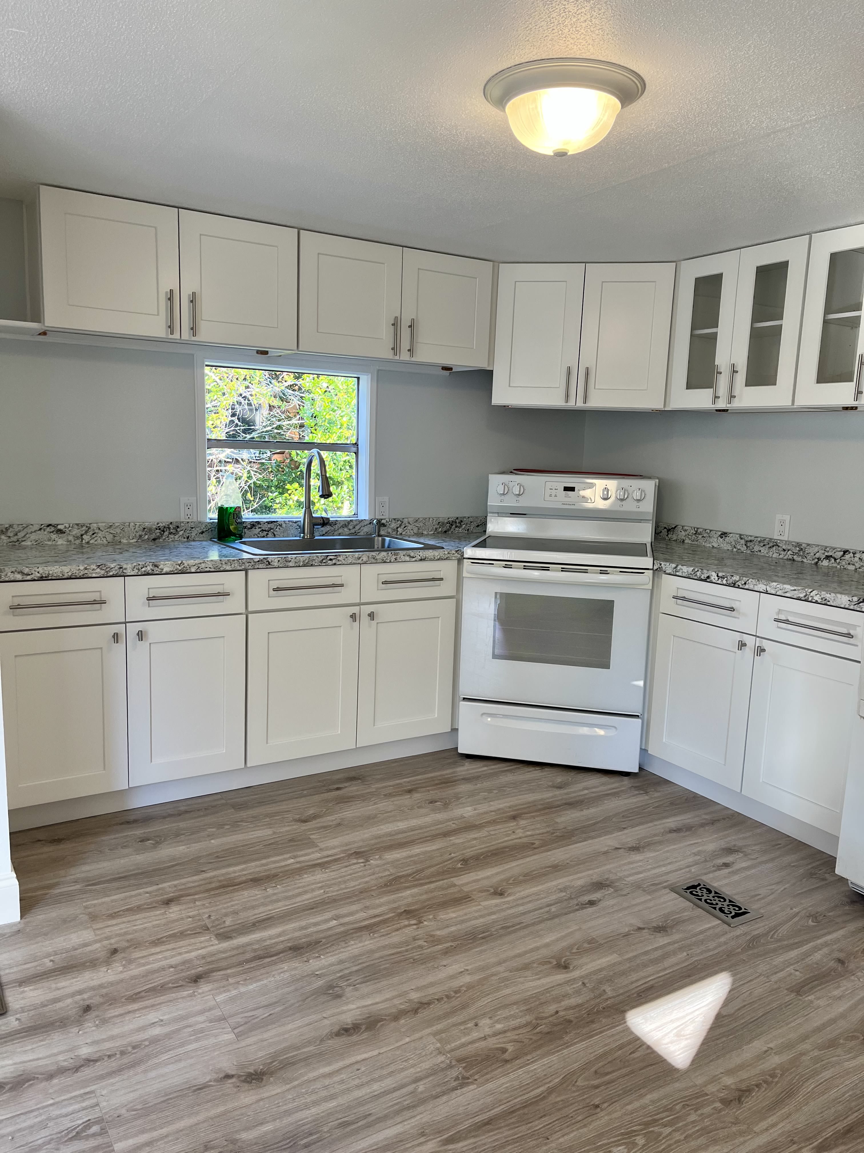 3384 Memory Ln – photo 3