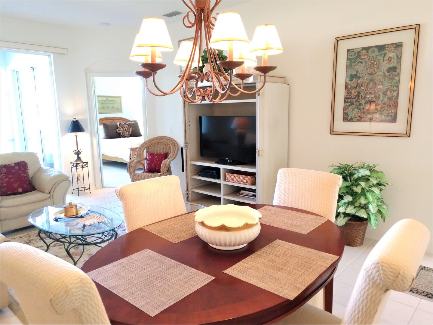 Seasonal Short-Term Villa located in Pelican Pointe Golf & Country Club! – photo 5