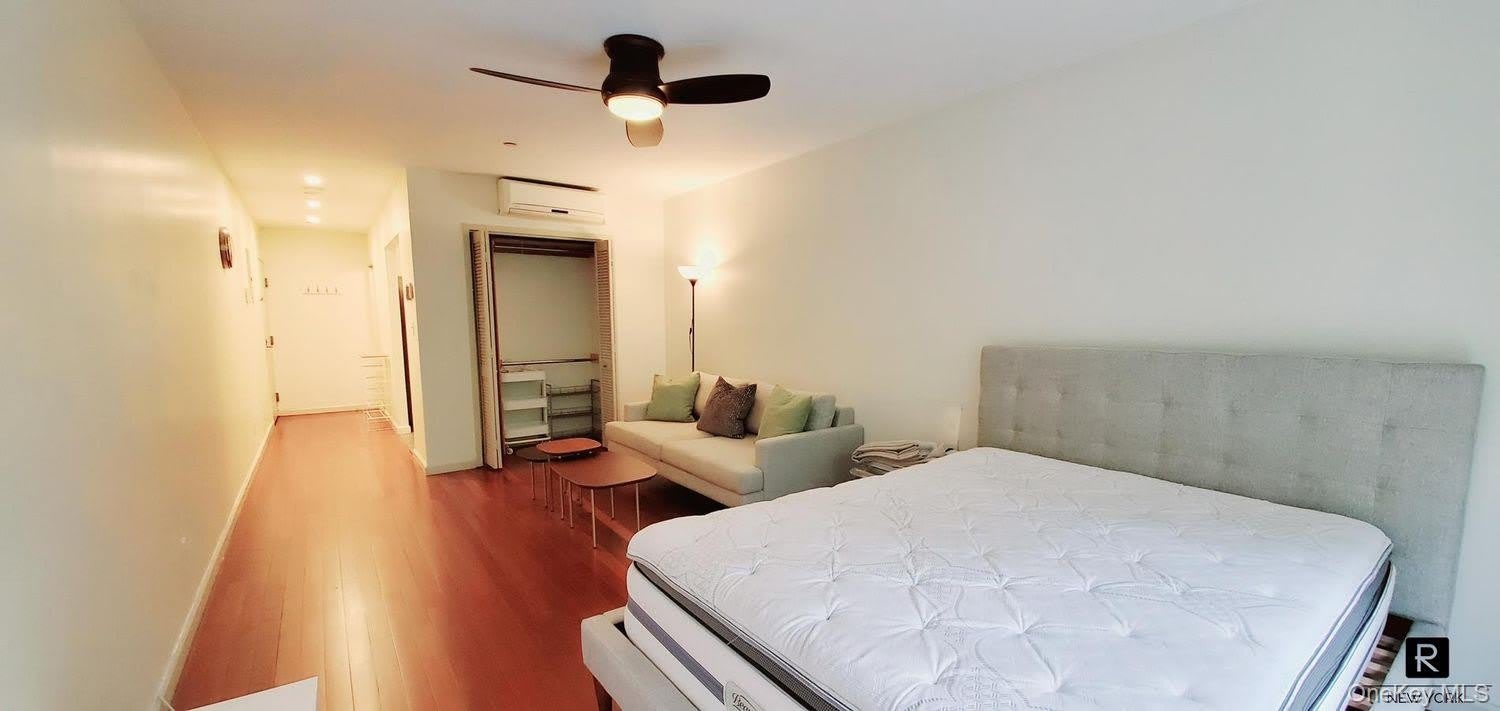 225 E 58th Street – photo 2