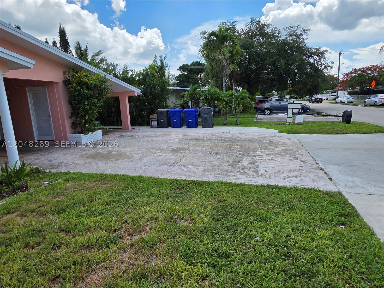 6130 Funston St – photo 4