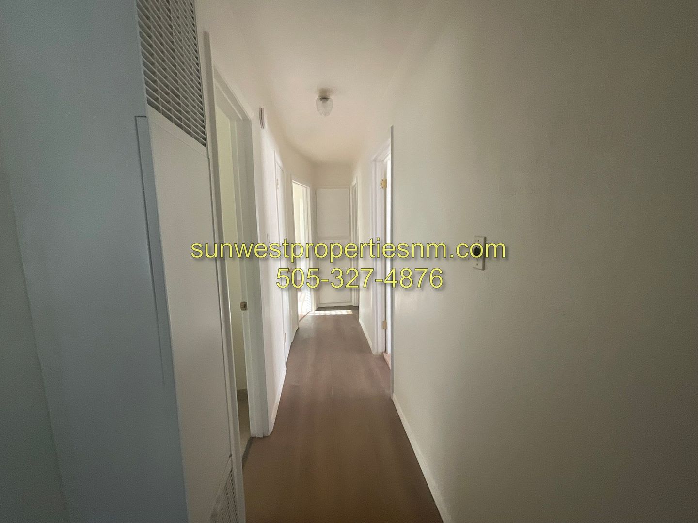 3 Bedroom, 2 Bathroom House – photo 3