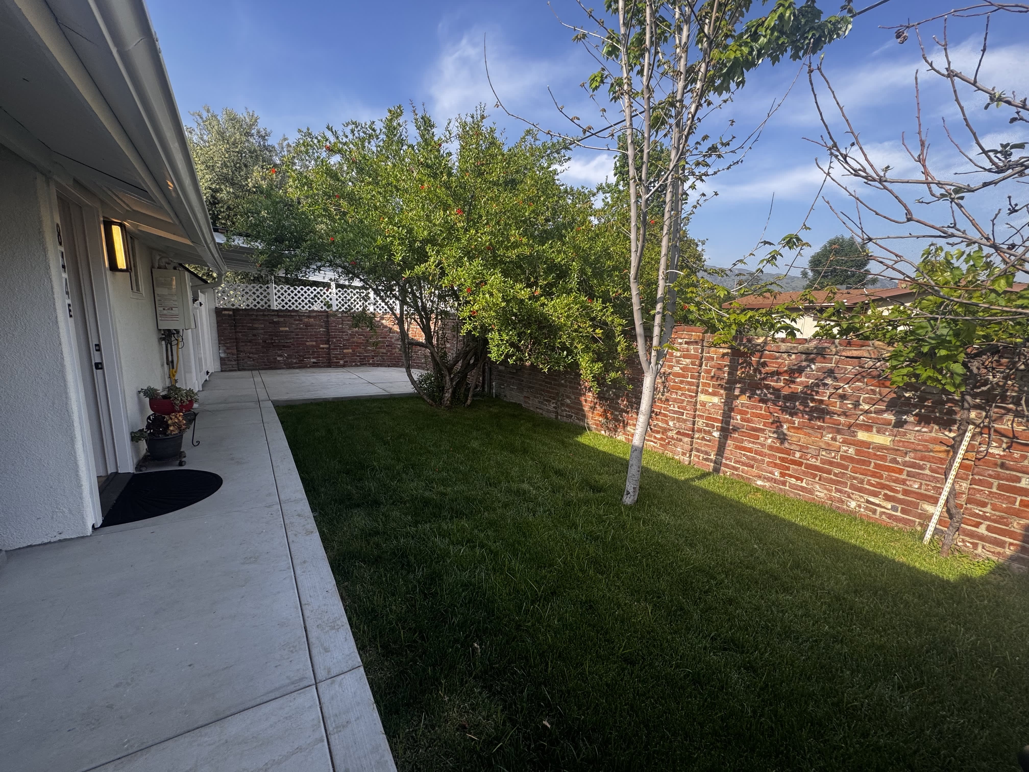 844 E Walnut Ave – photo 2