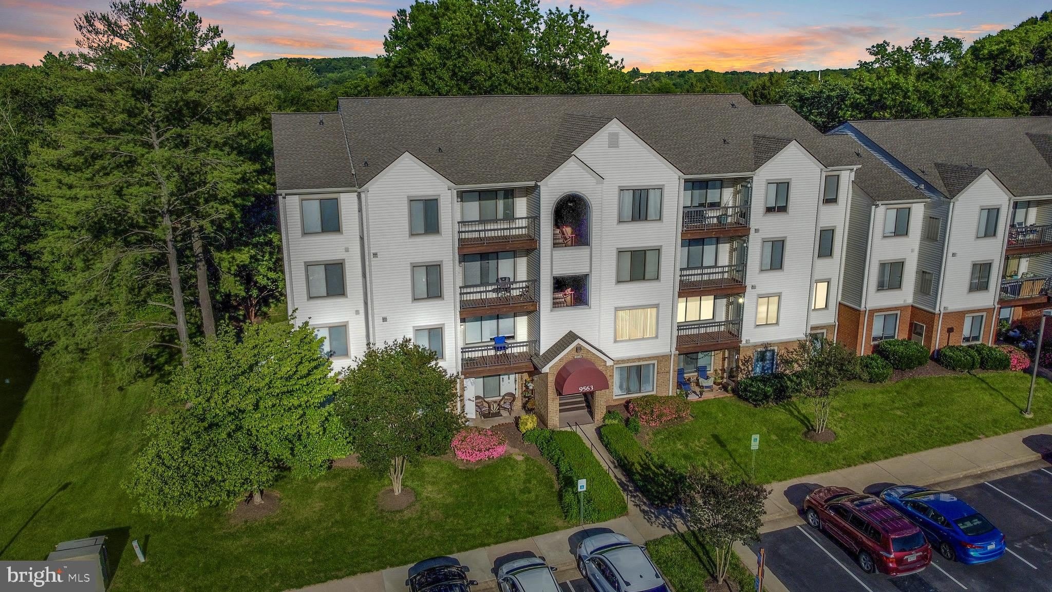 9563 BATTERY HEIGHTS Boulevard – photo 2