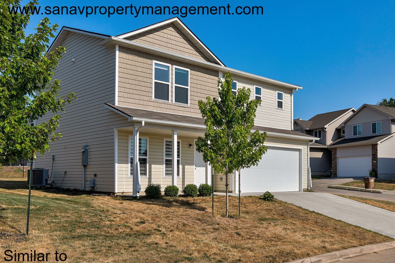 Stunning 4-Bedroom Home in Prime Norwalk Location with Open-Concept Living with fenced backyard – photo 3