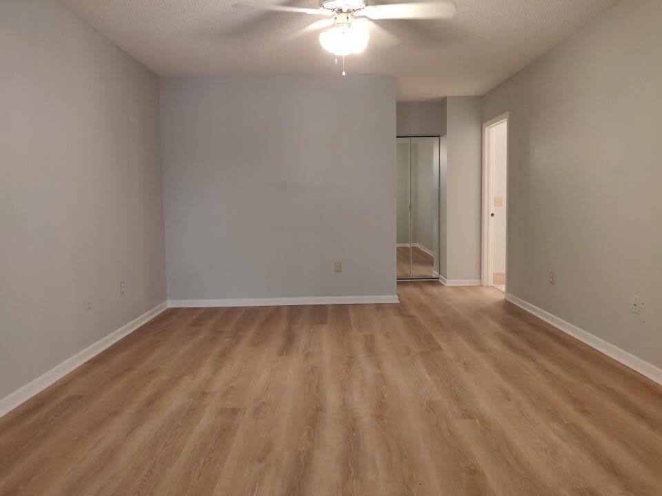 5139 Europa Drive – photo 3